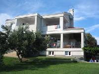 Apartmaji Bruna PAKOŠTANE