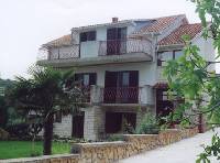 Apartmaji PLANAC TKON