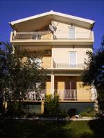 Apartmaji Zupanovic SV. FILIP JAKOV