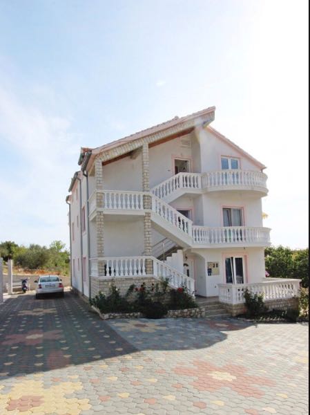 Apartmaji Radic Murter