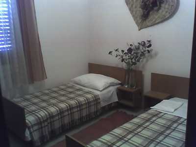 Apartmaji PANSION LUCIJA Vir