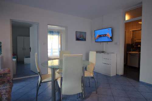 Apartmaji Roza Vela Stiniva