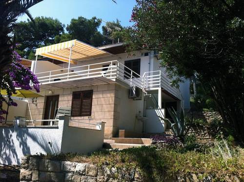 Apartmaji Edi Splitska